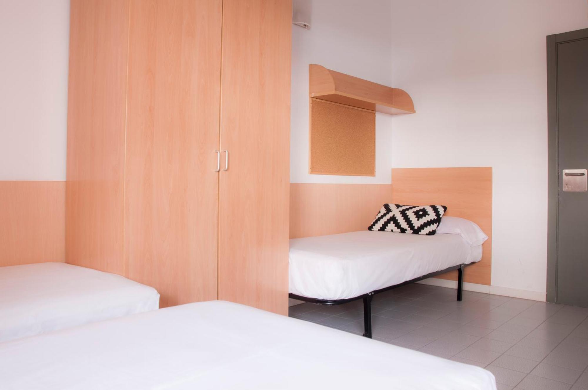Residencia Resa Tomas Alfaro Fournier Daire Vitoria-Gasteiz Dış mekan fotoğraf